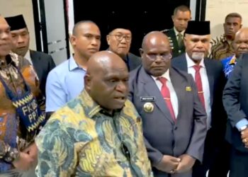 Dialog MenHAM dan PJU Papua Tengah di Nabire, Natalius Pigai Tegaskan Negara Hadir Wujudkan Kedamaian di Papua