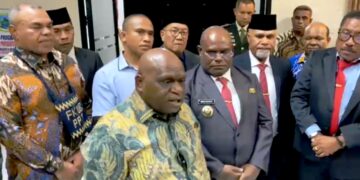 Dialog MenHAM dan PJU Papua Tengah di Nabire, Natalius Pigai Tegaskan Negara Hadir Wujudkan Kedamaian di Papua